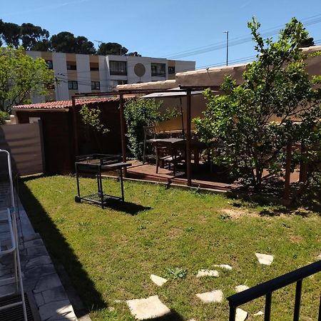 Tres Confortable Studio Maison Au Pied Dufaron Villa Toulon Bagian luar foto